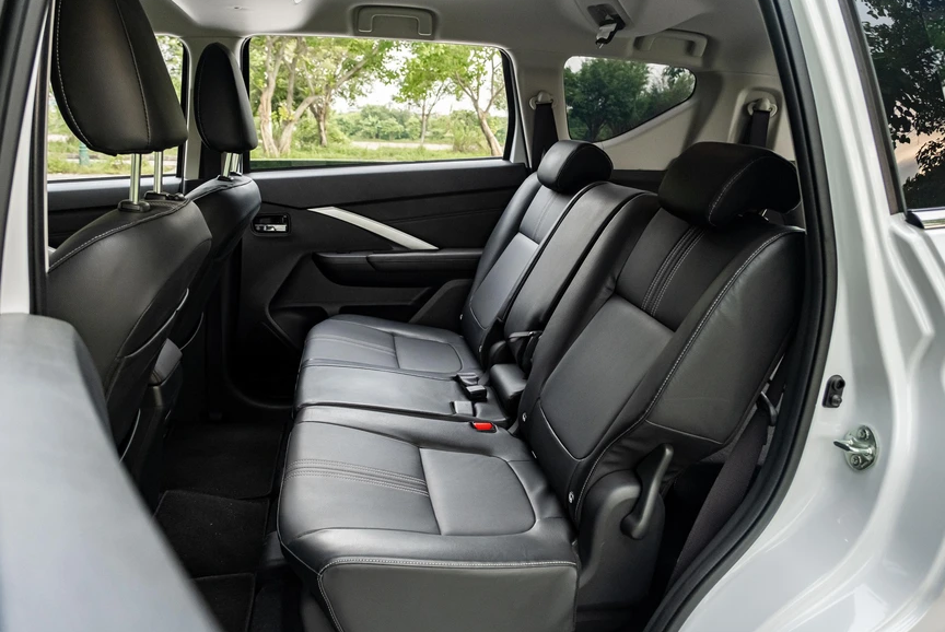 Hàng ghế thứ 2 của xpander 2022