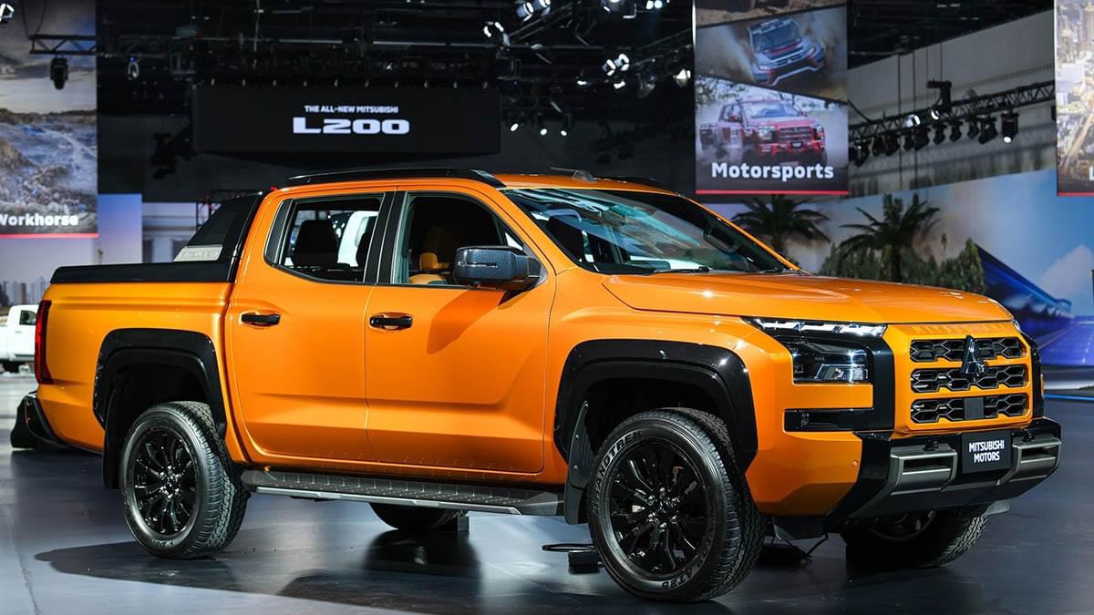 MITSUBISHI TRITON 2025